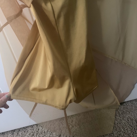 Dance Costume - Picture 3 of 5